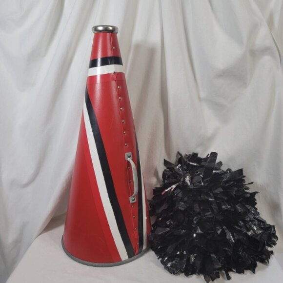 Vintage Pompoms, Black Silver Pom Poms, Cheer Leader/Danz Team Poms (Set of 2) - Picture 3 of 4